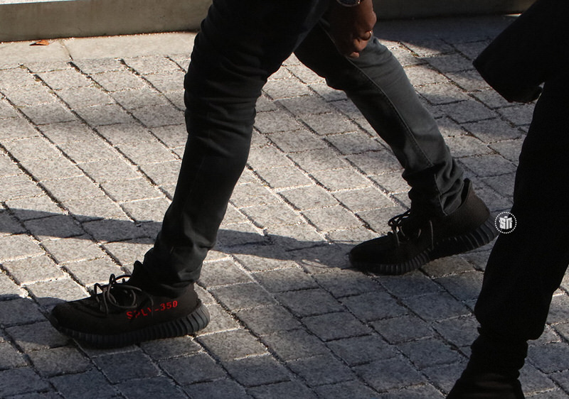 Adidas YEEZY Boost 350 v2 Black / Red HD Review