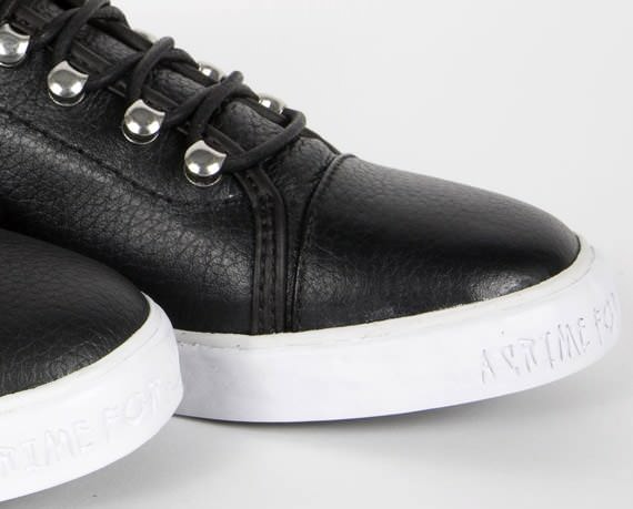 Hellz Bellz x Vans The Hadley + The Sophie