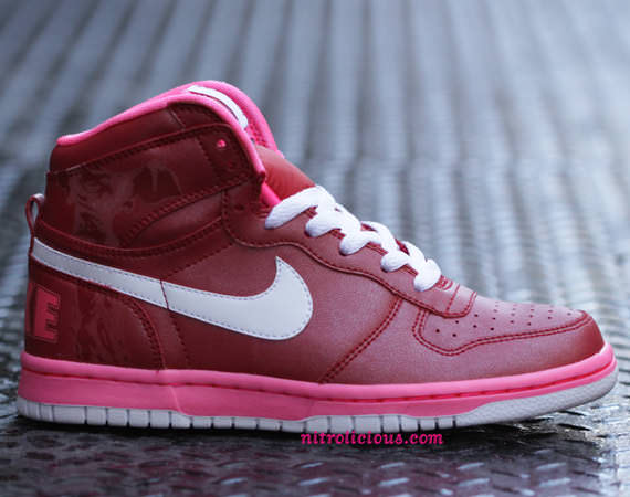 Nike Big Nike 2010 Valentine s Day Editions Nice Kicks