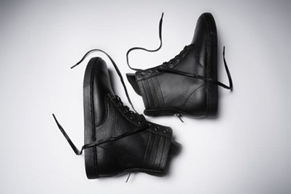 Kr3w Fall 2010 Footwear