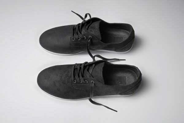 Kr3w Fall 2010 Footwear