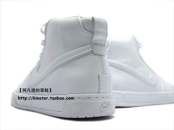 Nike Air Royal Mid White