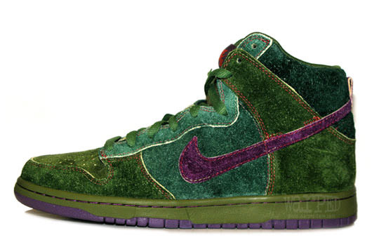 Nike SB Dunk High "Skunk"