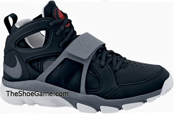 Nike Zoom Huarache TR Mid