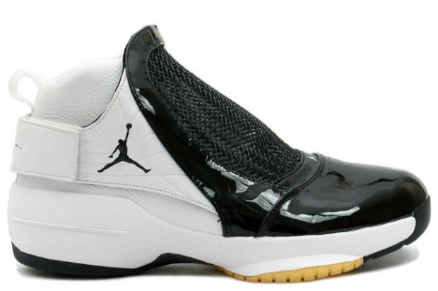 Air Jordan XIX Black/White/Gold