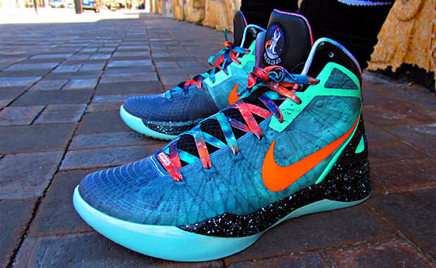 Nike Zoom Hyperdunk 2011 Supreme "Galaxy"