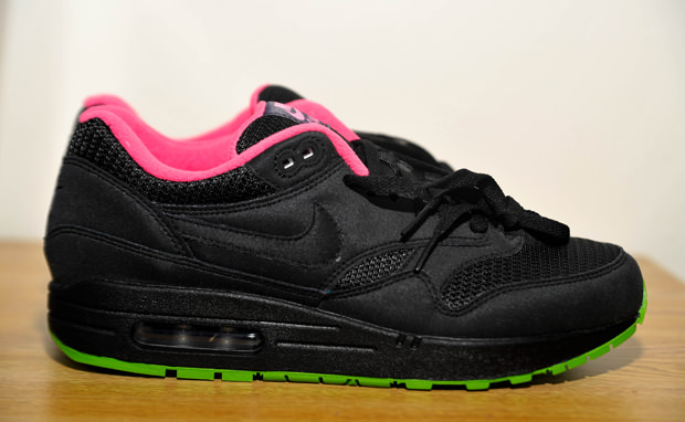 air max 1 yeezy