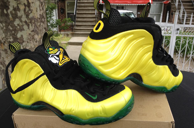 nike foamposite oregon ducks