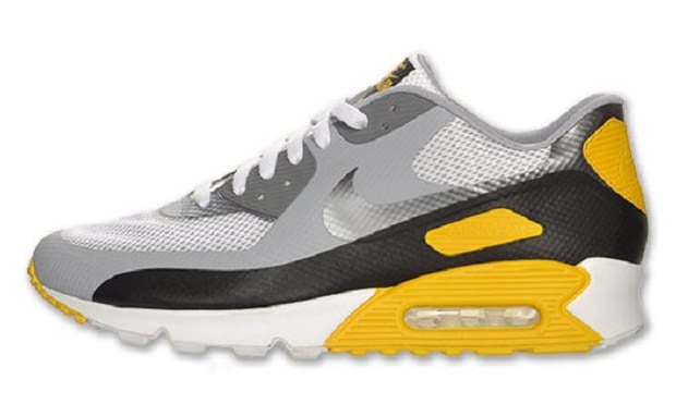 LIVESTRONG x Nike Air Max 90 Hyperfuse