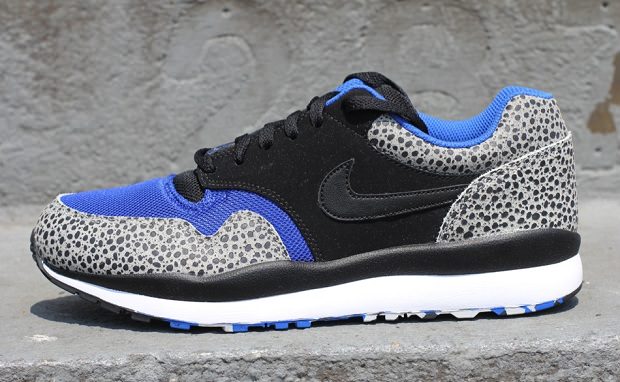 Nike Air Safari "Game Royal"