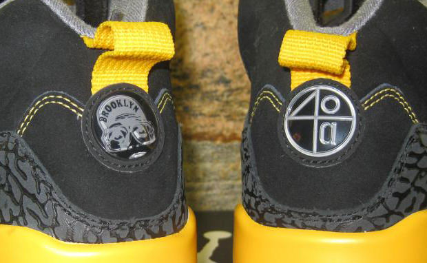 Jordan Spizike Black/Yellow Sample