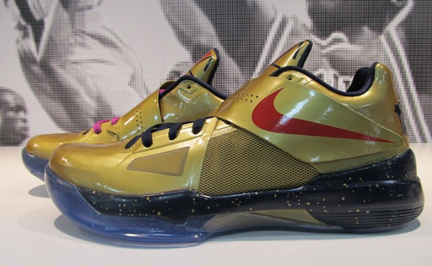 Nike Zoom KD IV "Gold Medal"