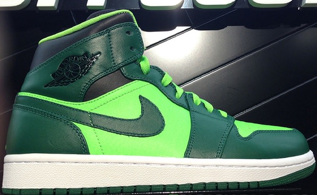 Air jordan 1 electric green deals