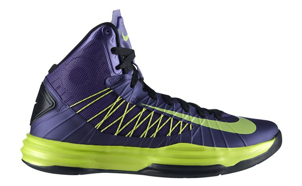 neon green hyperdunks