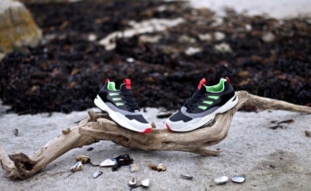 Solebox x adidas Consortium Torsion Allegra