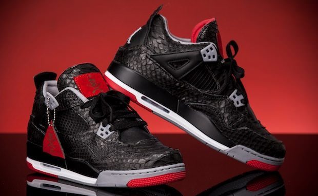 Air Jordan 4 Black/Red ?Python Custom?