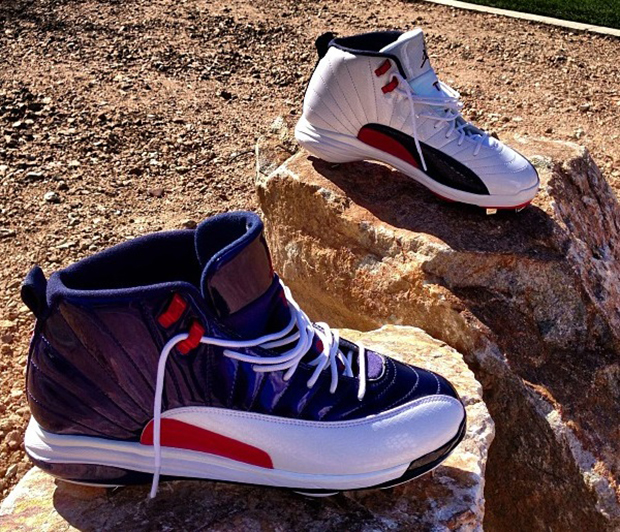 Air jordan 12 baseball cleats on sale