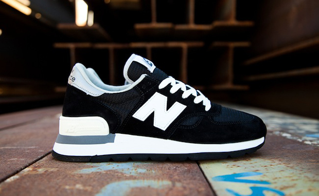 New balance 990 black white discount