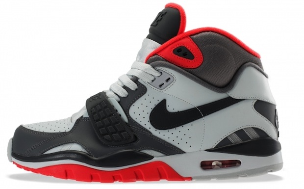 nike-air-trainer-sc-ii-pure-platinum-1