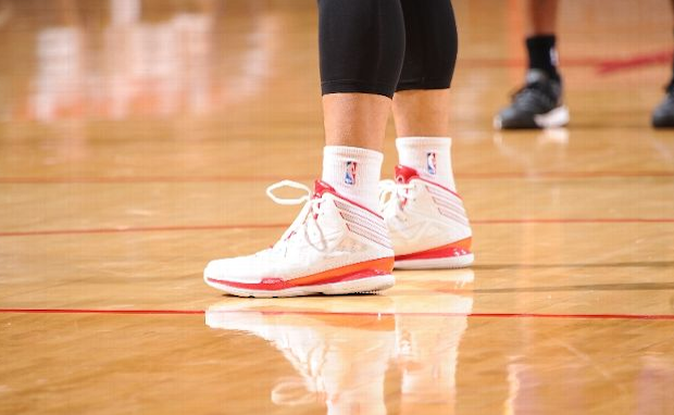 Jeremy Lin adidas Crazy Light 3