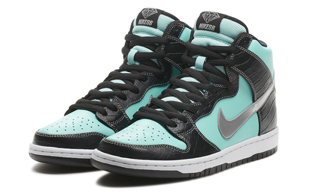 Diamond Supply Co x Nike SB Dunk High