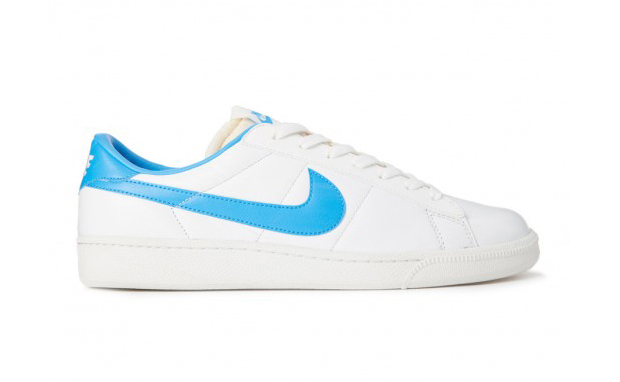 Nike Tennis Classic White/Vivid Blue Nice