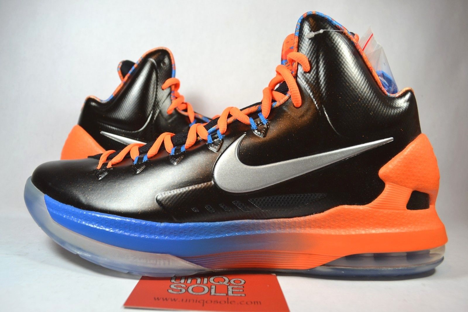 kd basketball shoes youth