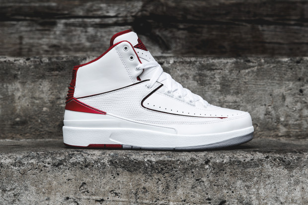 Air Jordan 2 Retro White Red