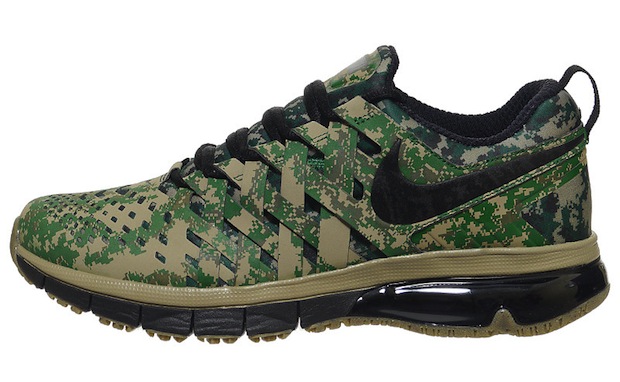 nike fingertrap max camo