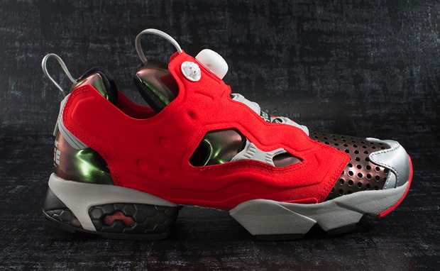megahouse-toys-x-reebok-instapump-fury-ghost-in-the-shell-1
