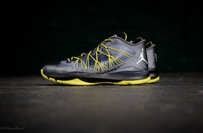 Jordan CP3.VII AE Dark Grey/Vibrant Yellow | Nice Kicks