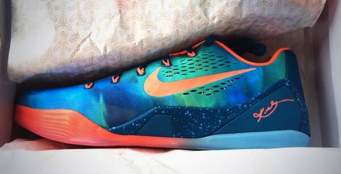 Nike-Kobe-9-EM-Peach-Jam-New