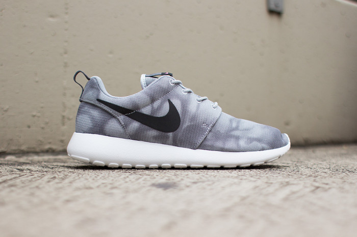 roshe runs grey