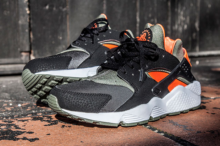 Nike Air Huarache Green Hyper Crimson Black