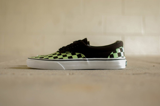 Vans Era Glow Checker