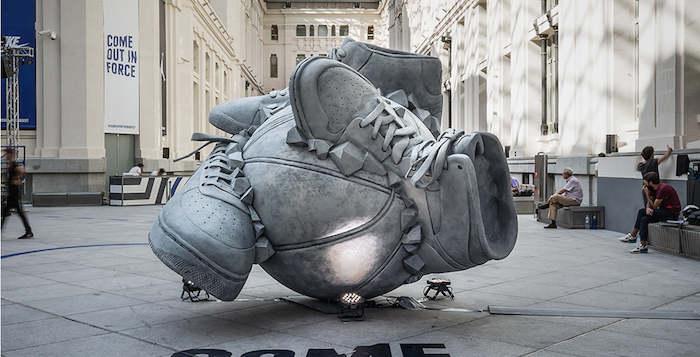 nike-sneakerball-sculpture-1