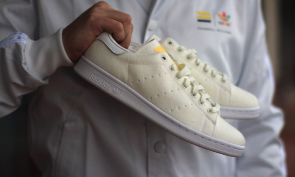 Pharrell-Williams-x-adidas-Stan-Smith-Tennis-White