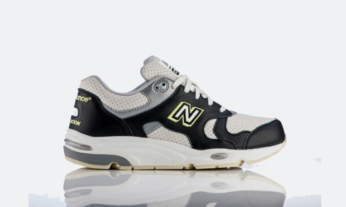 barneys new york x new balance 1700