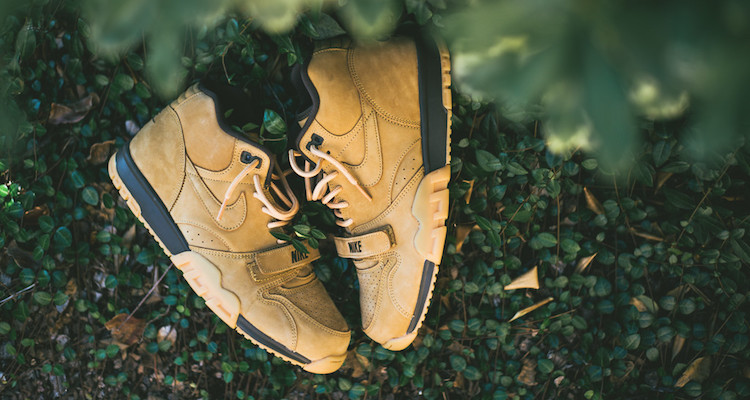 Nike flax mid online