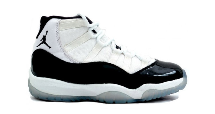 Air Jordan 11 \