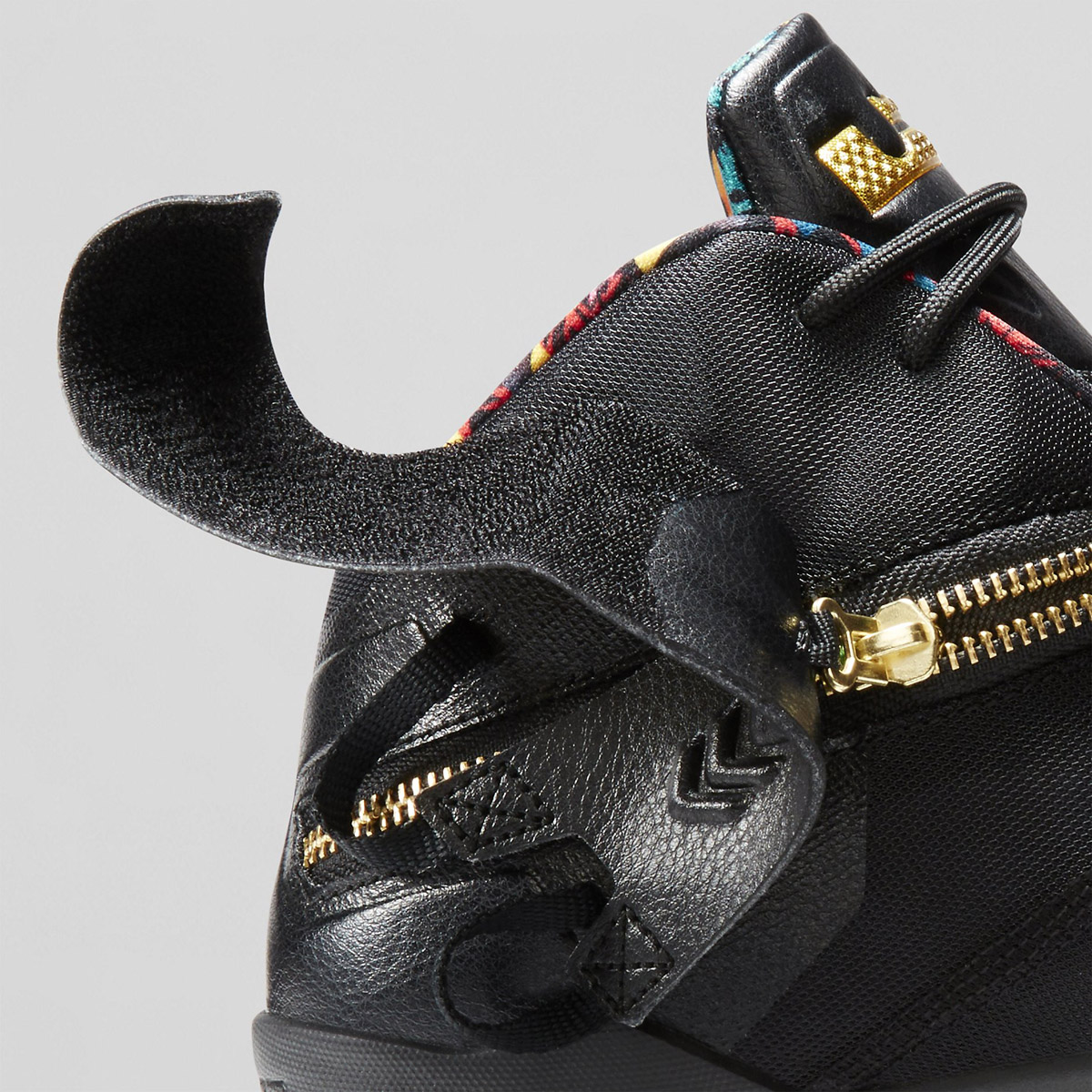 "Watch The Throne" Nike Zoom LeBron Soldier VIII Premium