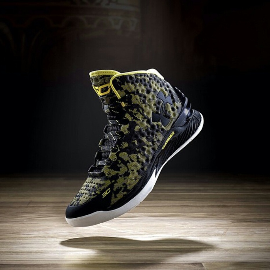 Under Armour Curry One - Stephen Curry's First Shoe