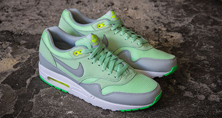 Nike Air Max 1 Essential Vapor Green/Grey Mist