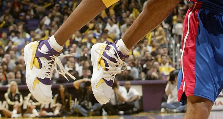 kobe bryant huarache shoes