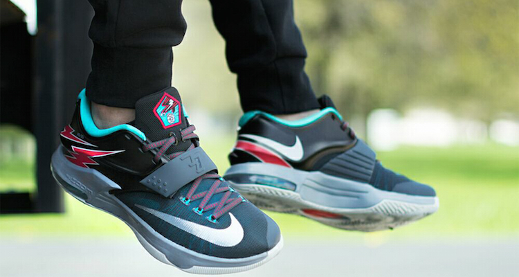 Nike KD 7 Thunderbolt On-Foot Preview