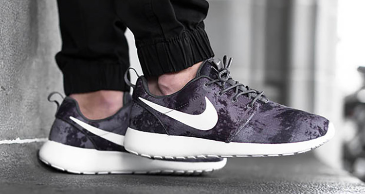 nike roshe run print baratas