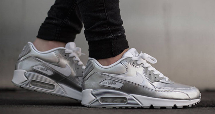 nike air max 90 white metallic silver