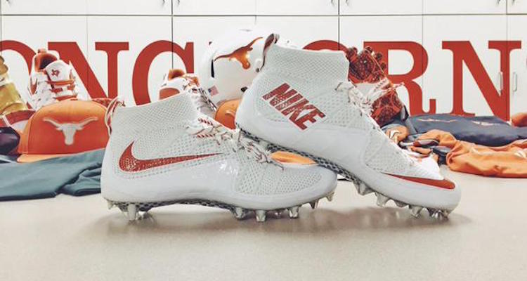 nike football cleats 2015