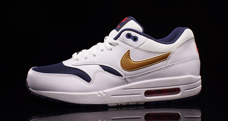 air max 1 essential olympic 