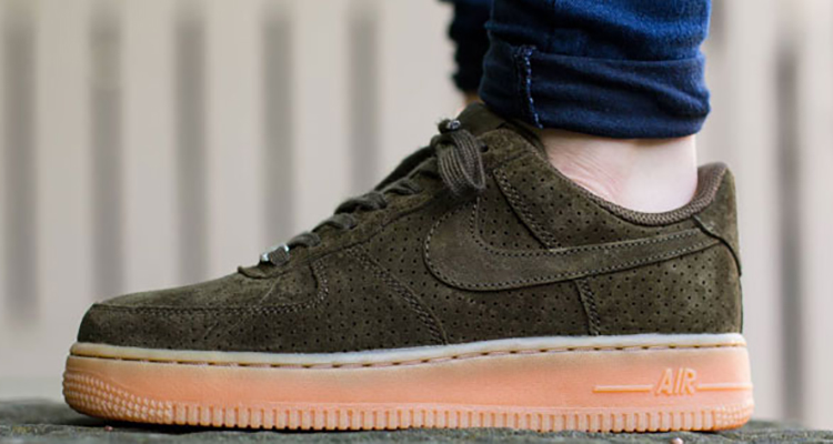 suede air force 1 gum sole
